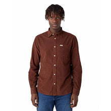 Charger l'image dans la galerie, WRANGLER CHEMISE VELOURS Marron