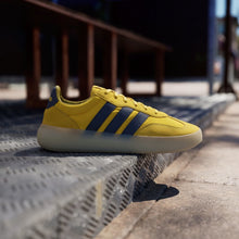 Charger l'image dans la galerie, ADIDAS BARREDA DECODE Jaune