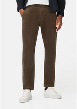 Charger l'image dans la galerie, CAMEL ACTIVE CHINO VELOURS GRANDE LONGUEUR Marron