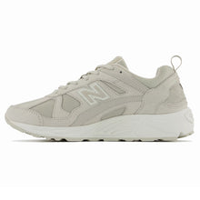 Charger l'image dans la galerie, NEW BALANCE CM878 Beige