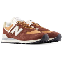 Charger l'image dans la galerie, NEW BALANCE U574 Marron