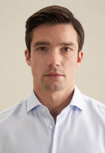 Charger l'image dans la galerie, SEIDENSICKER CHEMISE GRANDE LONGUEUR Bleu ciel motif