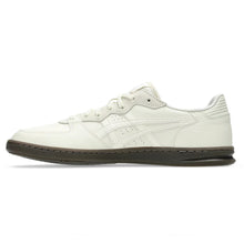 Charger l'image dans la galerie, ASICS SKYHAND OG Beige