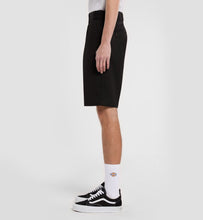 Charger l'image dans la galerie, DICKIES SHORT 874 ORIGINAL FIT Noir