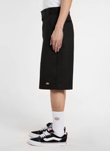 Charger l'image dans la galerie, DICKIES SHORT 13 IN MLT Noir