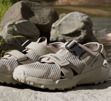 Charger l'image dans la galerie, ADIDAS TERREX HYDROTERRA SANDALE Beige
