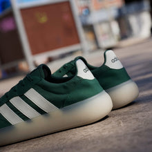 Charger l'image dans la galerie, ADIDAS BARREDA DECODE Vert