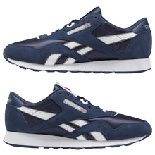 Charger l'image dans la galerie, REEBOK CL NYLON Marine
