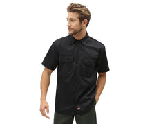 Charger l'image dans la galerie, DICKIES SHORT SLEEVE WORK SHIRT Noir
