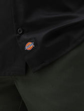 Charger l'image dans la galerie, DICKIES SHORT SLEEVE WORK SHIRT Noir