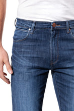 Charger l'image dans la galerie, WRANGLER PANTALON ARI UNI Bleu
