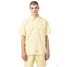 Charger l'image dans la galerie, DICKIES CHEMISE Jaune