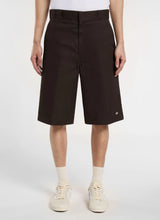 Charger l'image dans la galerie, DICKIES SHORT 13IN MLT Marron Foncé
