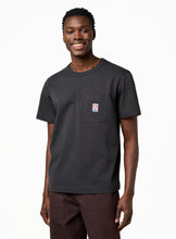 Charger l&#39;image dans la galerie, WRANGLER TEE SHIRT POCKET Noir
