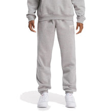 Charger l&#39;image dans la galerie, REEBOK JOGGING RI BRAND PROUD JOGGER Gris
