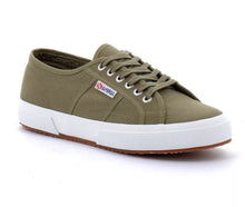 Charger l'image dans la galerie, SUPERGA COTU CLASSIC Kaki clair
