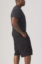 Charger l'image dans la galerie, LEVIS CARRIER CARGO SHORT Noir
