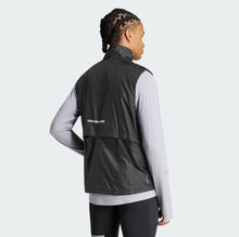 Charger l'image dans la galerie, ADIDAS COUPE VENT SANS MANCHES Noir
