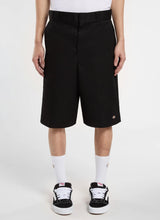 Charger l'image dans la galerie, DICKIES SHORT 13 IN MLT Noir
