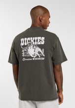 Charger l'image dans la galerie, DICKIES TEE SHIRT BUCHTELL Imprimé Noir
