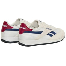 Charger l'image dans la galerie, REEBOK WORLD 70 Blanc
