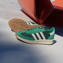 Charger l&#39;image dans la galerie, ADIDAS RUN 70s 2.0 Vert
