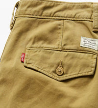 Charger l&#39;image dans la galerie, LEVIS CHINO AUTHENTIC Moutarde
