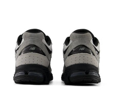 Charger l'image dans la galerie, NEW BALANCE 2002 Gris
